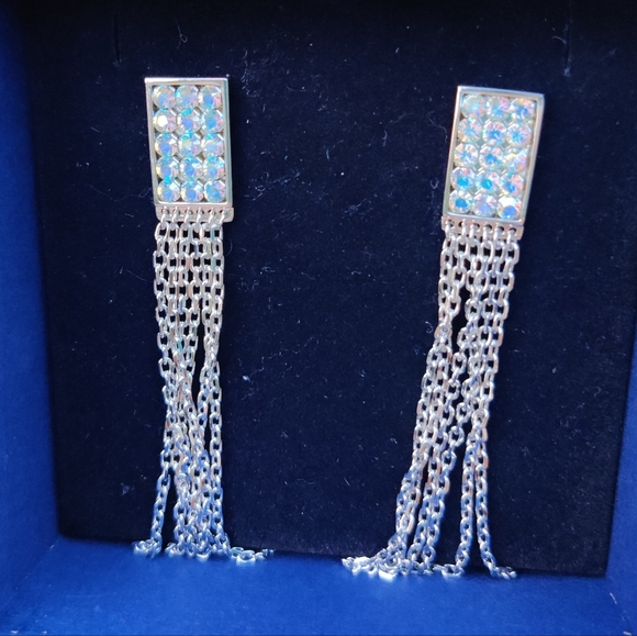 NIB Swarovski Earrings - Picture 9 of 15